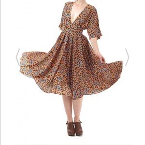 BNWT Bright and Beautifuldress, UK size 14